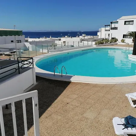 Portanova 22 * Puerto del Carmen (Lanzarote)